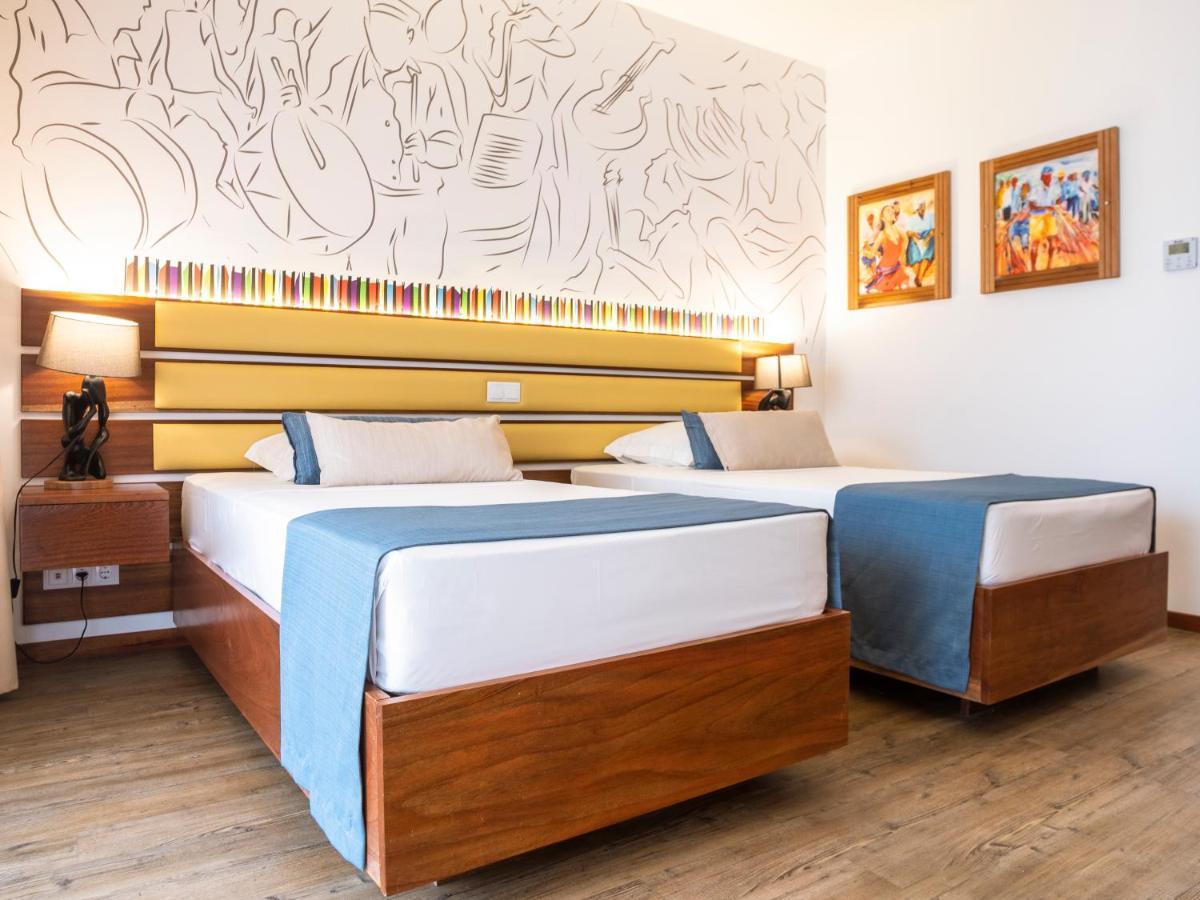Hotel Odjo D'Agua ซังตามาเรีย ภายนอก รูปภาพ